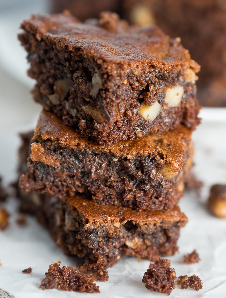 paleo almond butter brownies