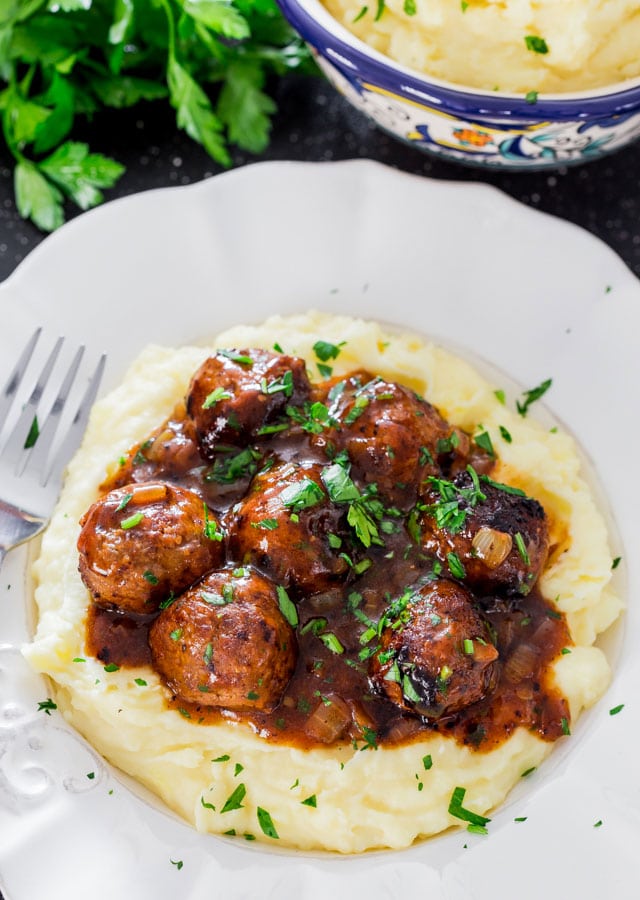 Salisbury Steal Meatballs with Gravy and Mashed Potatoes