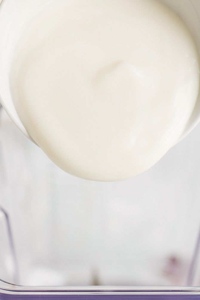 yogurt for smoothie bowl
