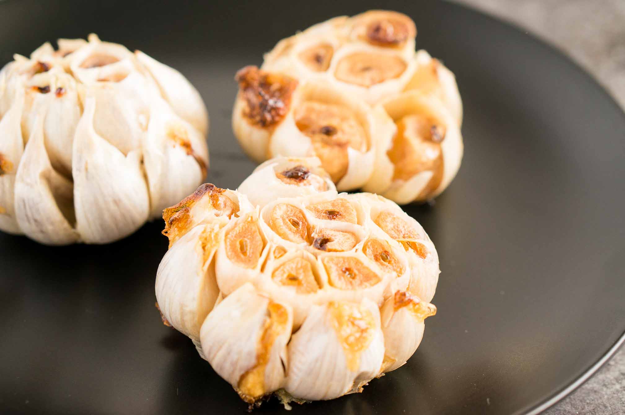 Roasted Garlic Recipe How To Roast Garlic Delicious Meets Healthy