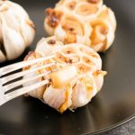 recipes that use roasted garlic