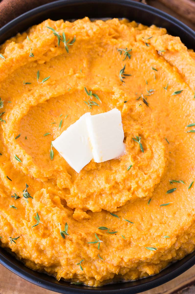 close up shot of healthy mashed sweet potatoes recipe in a bowl