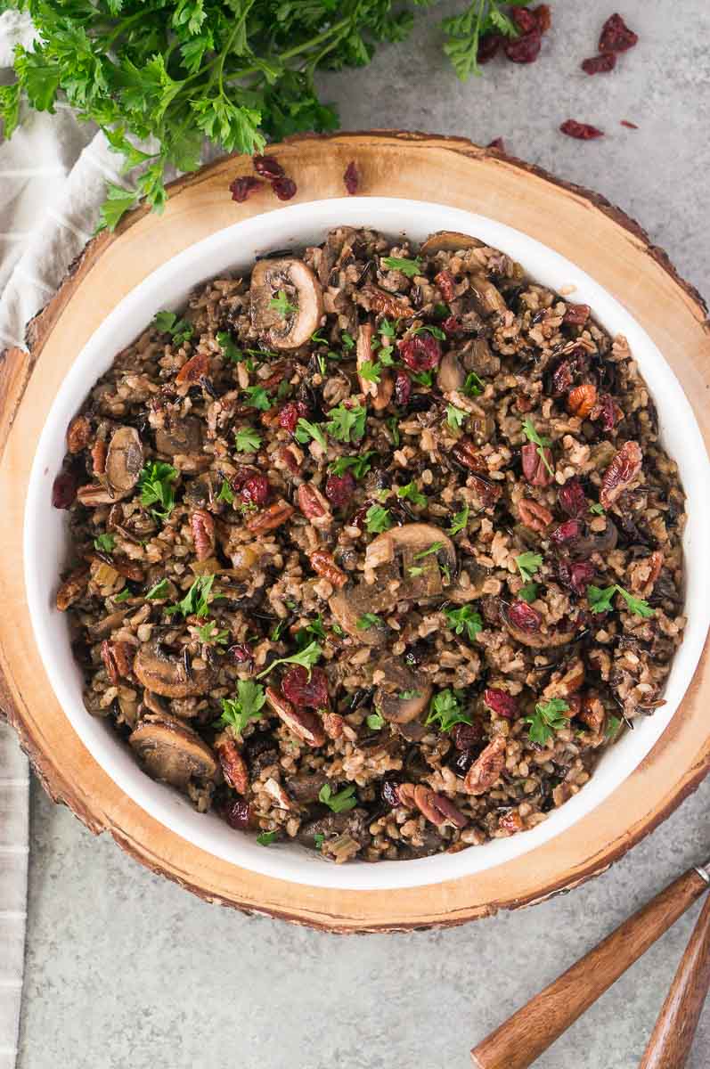 cranberry wild rice pilaf with mushrooms and pecans