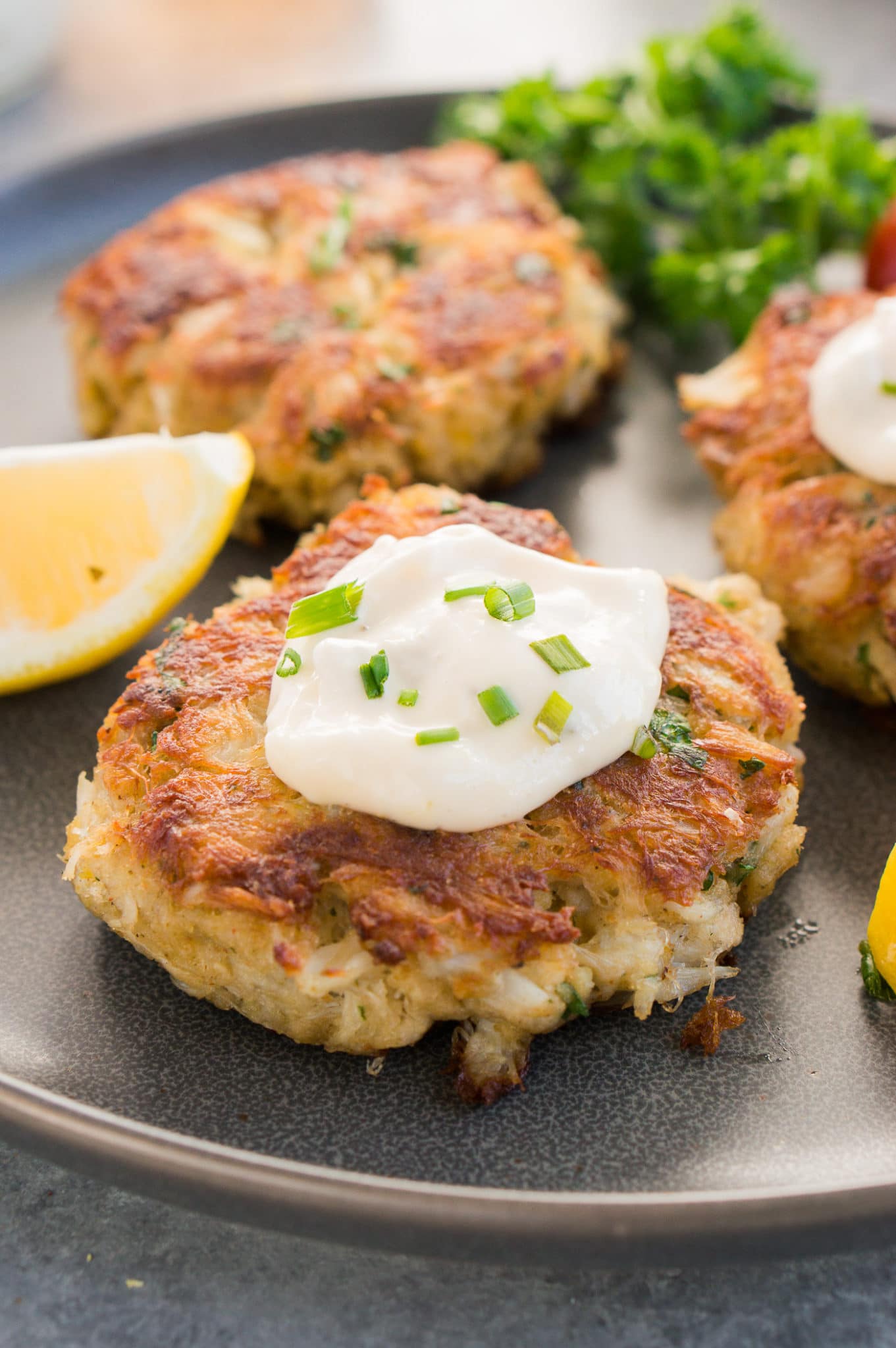 close up shot of the crab cakes