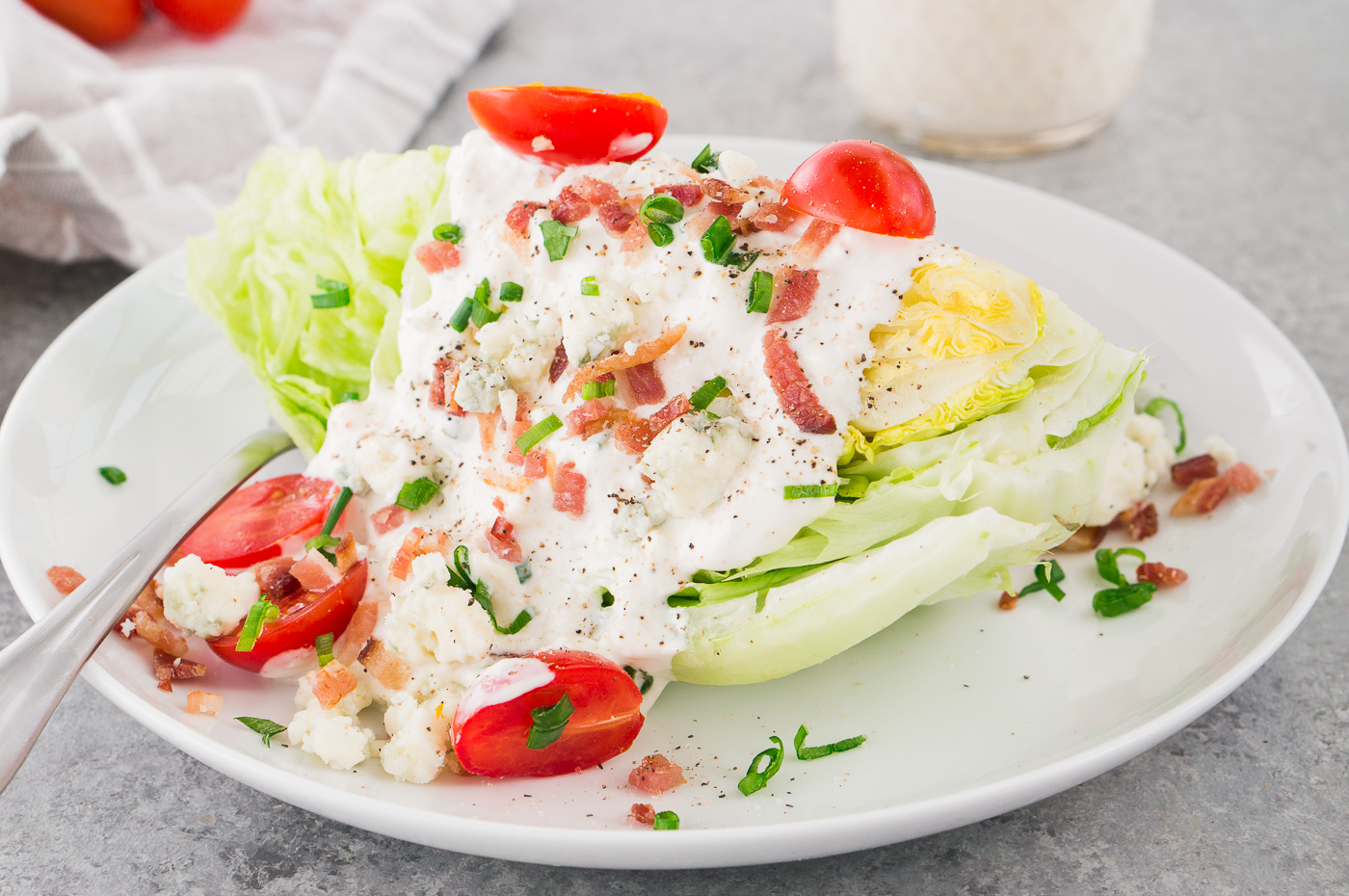easy wedge iceberg salad
