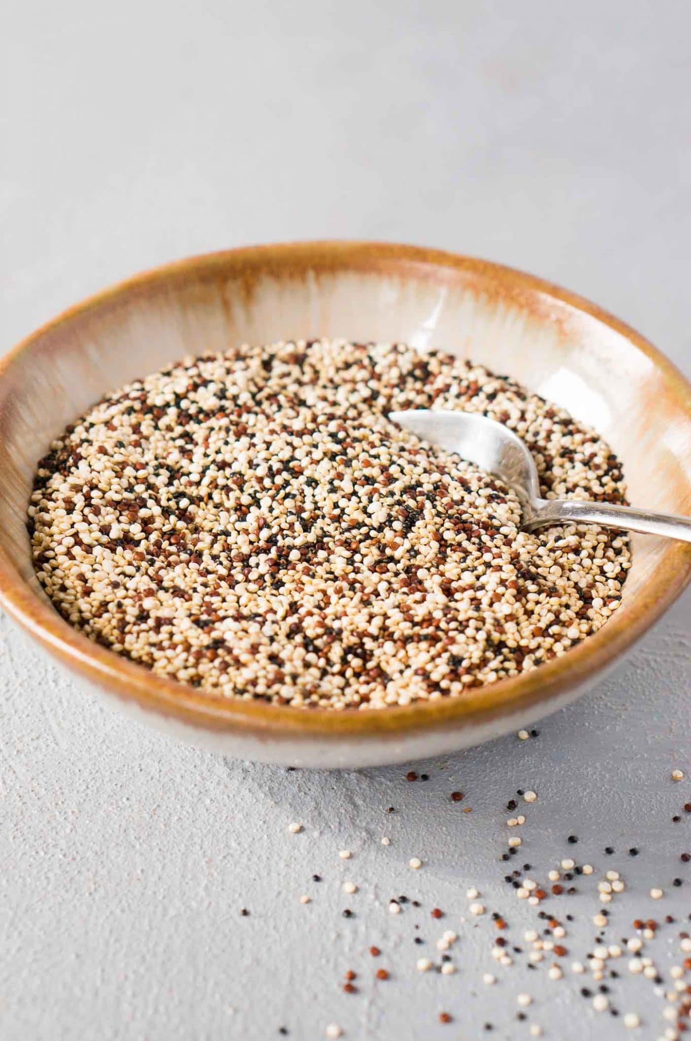 uncooked quinoa