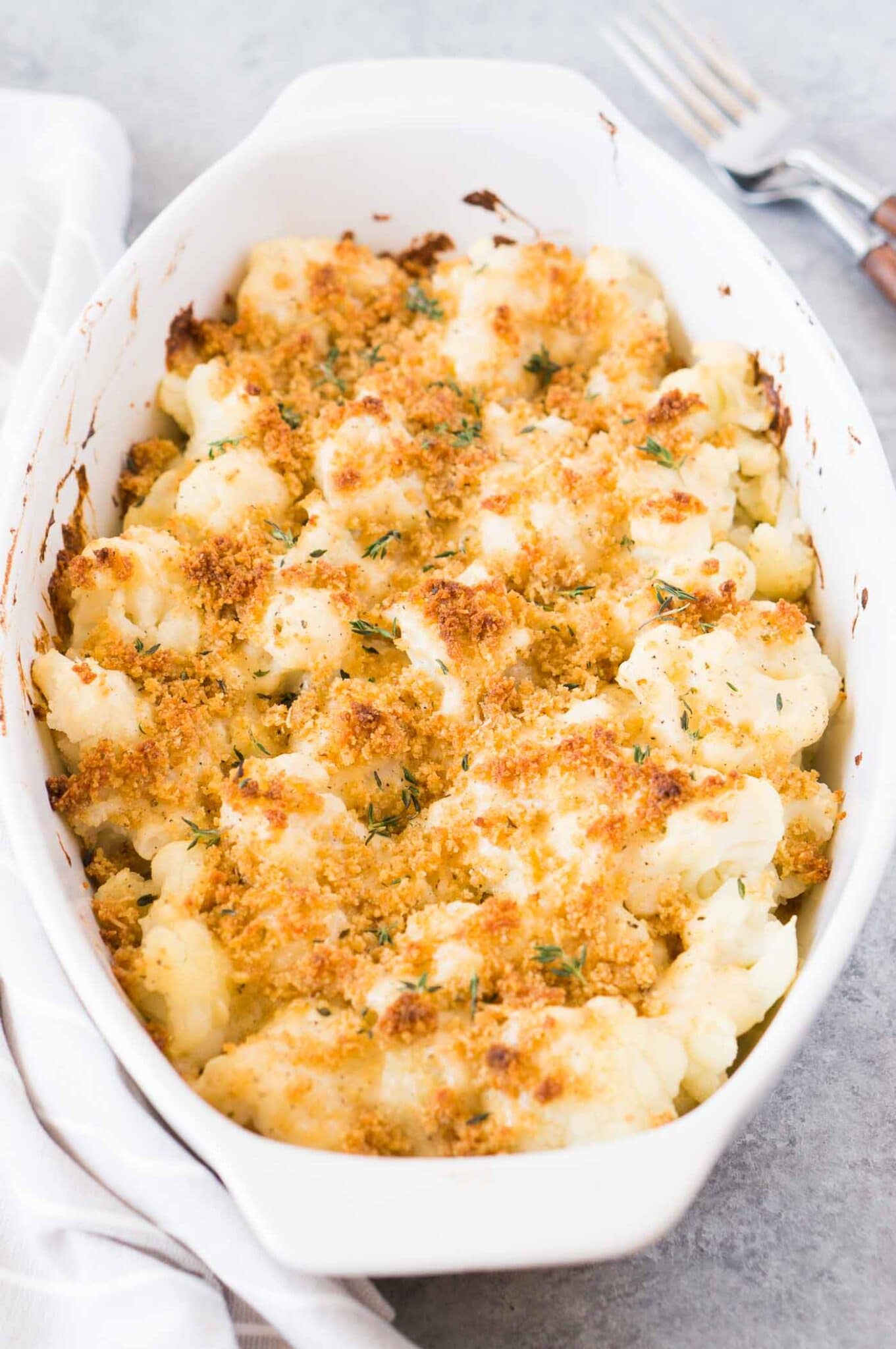 baked cauliflower florets with parmesan topping