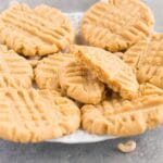 peanut butter cookies - pin