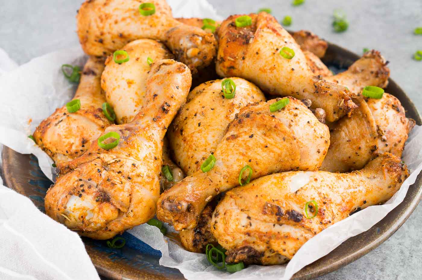 close up image of crispy baked chicken legs