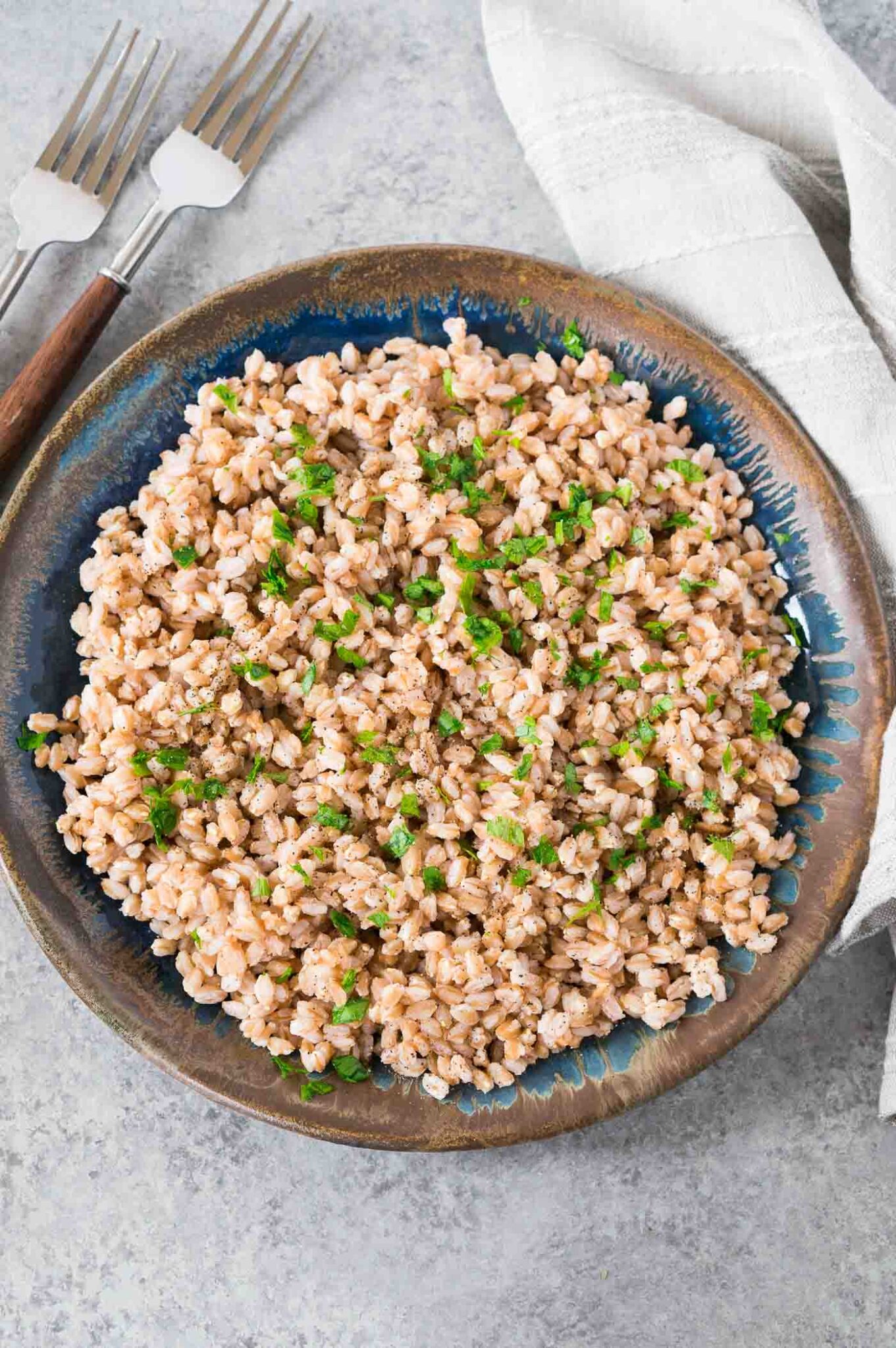 image from above of cooked farro on a large plate